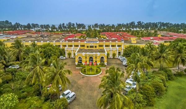 ola-travel-hotel-The LaLit Golf & Spa Resort Goa