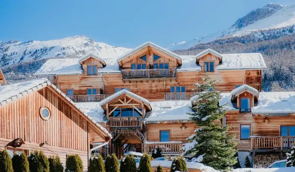ola-travel-hotel-Les Balcons du Parcs