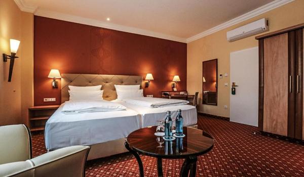ola-travel-hotel-Hotel Pyramide