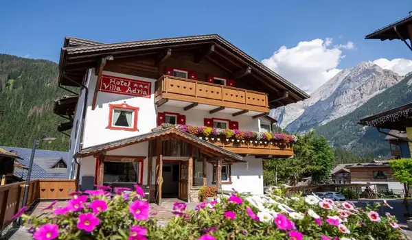 ola-travel-hotel-Hotel Villa Adria