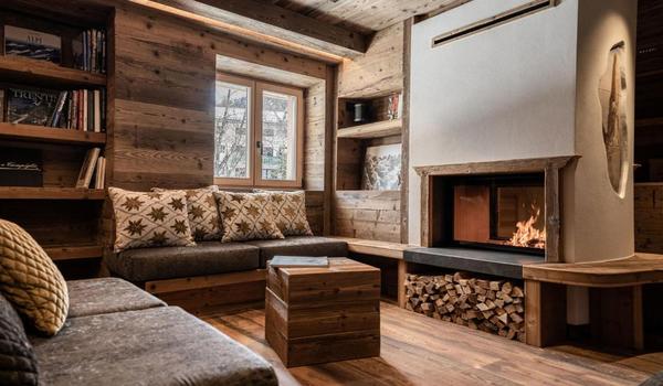 ola-travel-hotel-Alpine Mountain House