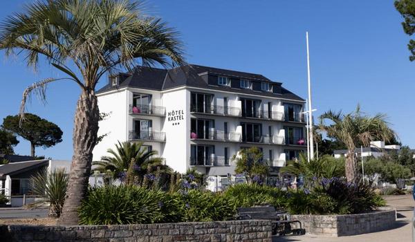 ola-travel-hotel-Hotel La Corniche