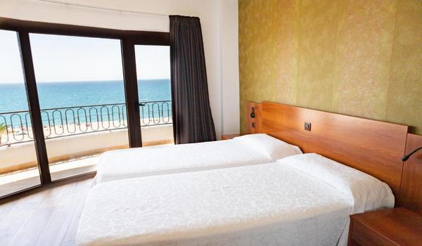 ola-travel-hotel-Aparthotel Haromar