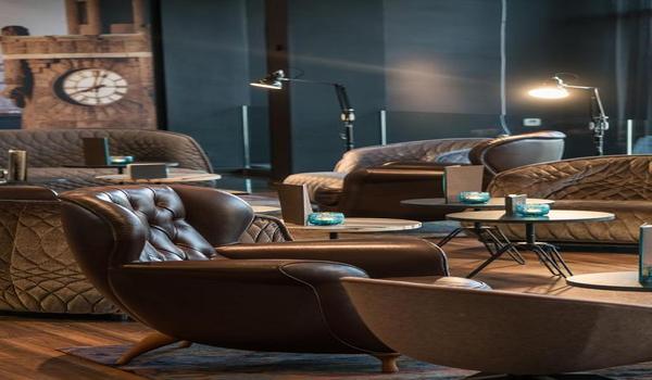 ola-travel-hotel-Motel One Hamburg-Altona