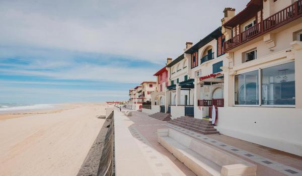 ola-travel-hotel-Hotel de La Plage