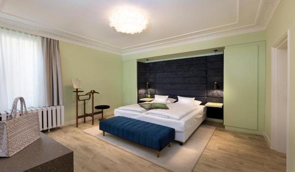 ola-travel-hotel-Hotel Krone Tübingen