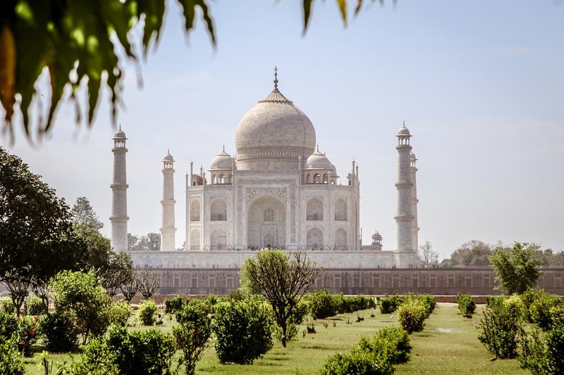 Top 5 Hotels in Agra, India