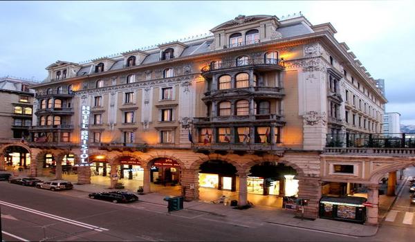ola-travel-hotel-Hotel Bristol Palace
