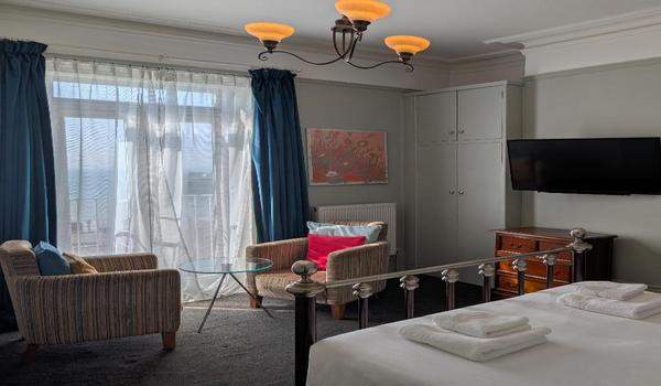 ola-travel-hotel-The White Rock Hotel