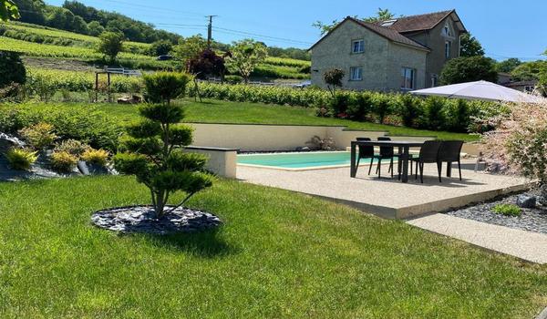ola-travel-hotel-Le Clos Saint Vincent