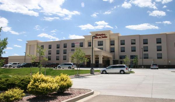 ola-travel-hotel-Hampton Inn & Suites Pueblo North