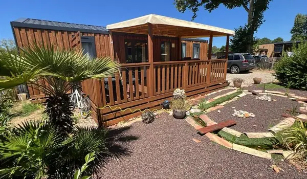 ola-travel-hotel-Camping Les Grands Pins