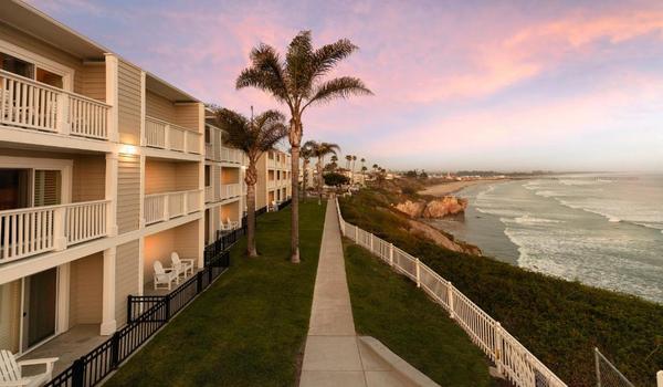 ola-travel-hotel-Pismo Lighthouse Suites
