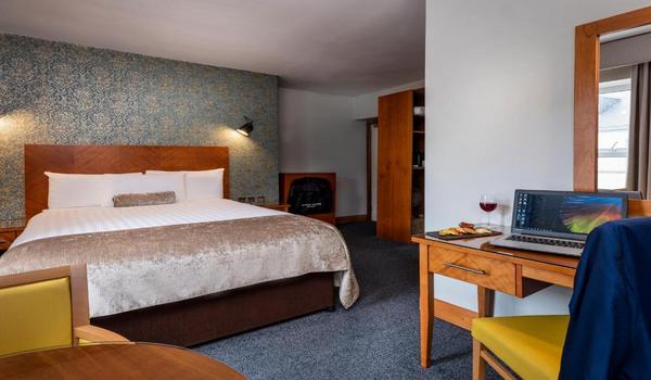 ola-travel-hotel-Treacys Hotel Waterford