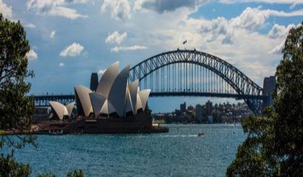 ola-travel-hotel-Arcadia Hotel