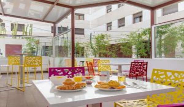 ola-travel-hotel-Novotel Suites Perpignan Centre