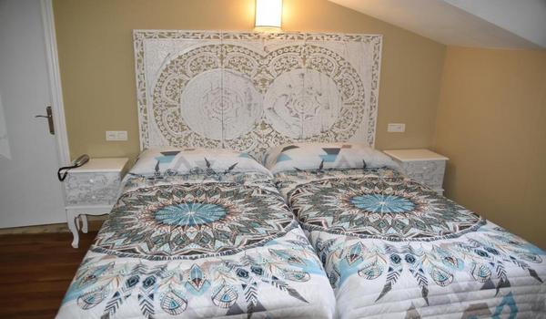 ola-travel-hotel-Hotel Los Acebos Cangas