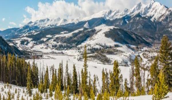 ola-travel-hotel-Buffalo Lodge and The Keystone Conference Center