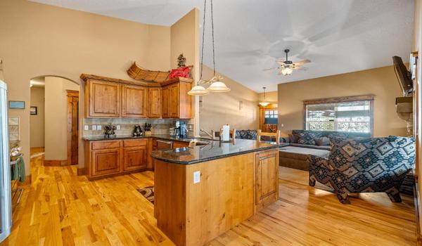 ola-travel-hotel-The Rustic Inn