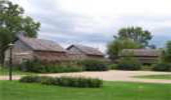 ola-travel-hotel-Galena Log Cabin Getaway