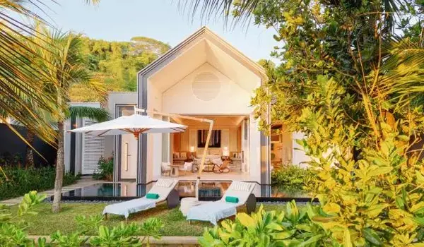 ola-travel-hotel-Fairmont Seychelles Praslin