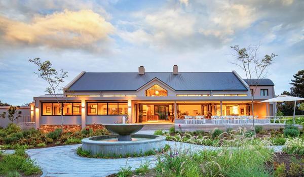 ola-travel-hotel-Knysna Hollow Country Estate