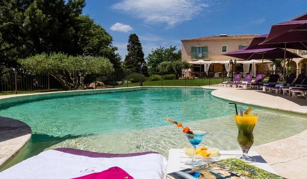 ola-travel-hotel-Le Clos de Pradines