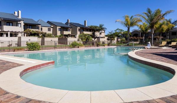 ola-travel-hotel-Devonvale Golf & Wine Estate