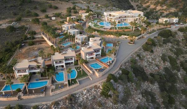 ola-travel-hotel-Creta Royal