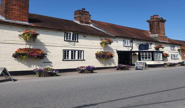 ola-travel-hotel-The Kings Head Inn