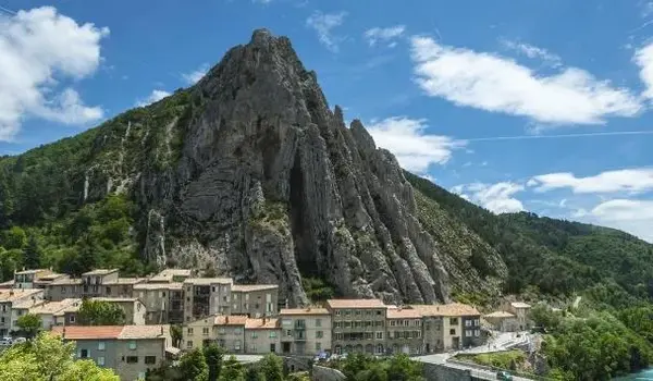 ola-travel-hotel-Auberge des 3 Ays