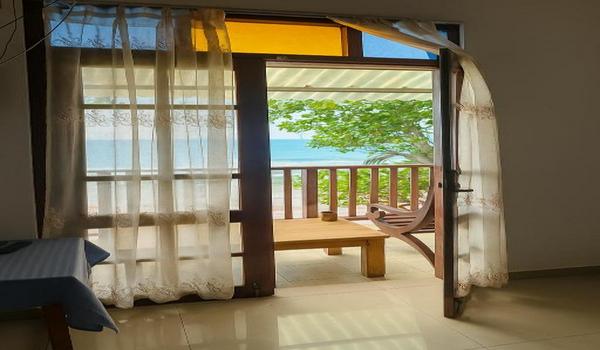 ola-travel-hotel-Mirissa Eye Hotel