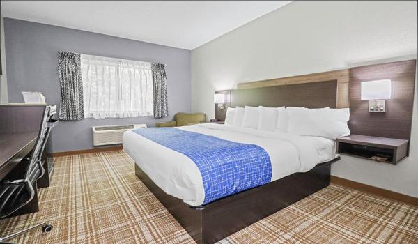 ola-travel-hotel-Quality Inn Minocqua