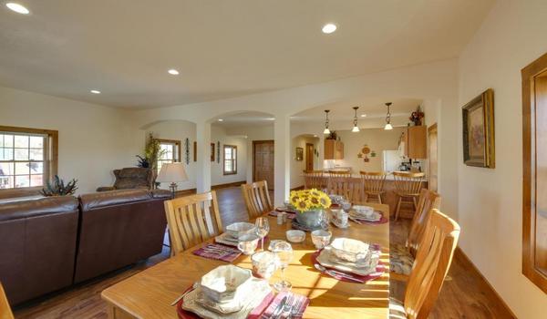 ola-travel-hotel-Elkhart Lake's Resort