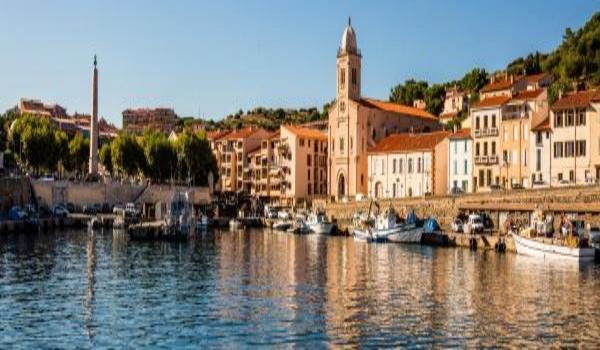 ola-travel-hotel-Hôtel le Port