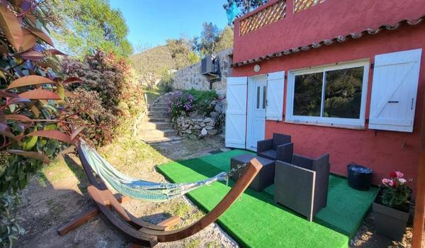 ola-travel-hotel-Les Jardins de L'Anse