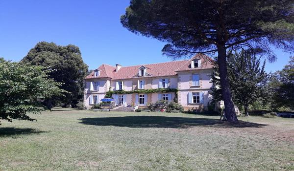 ola-travel-hotel-Château de la Berrière