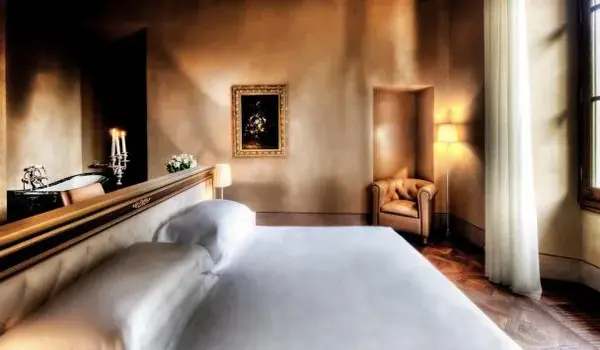 ola-travel-hotel-Paje by Night