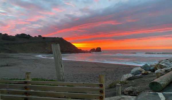 ola-travel-hotel-The Sea Breeze Motel