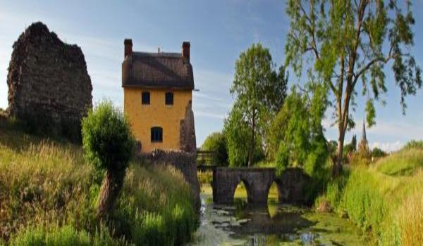 ola-travel-hotel-The Ancient Mariner