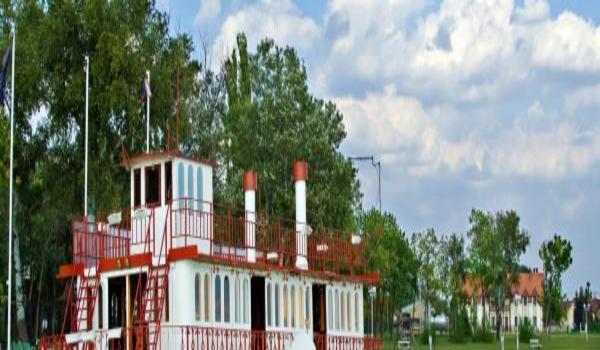 ola-travel-hotel-Hotel Park