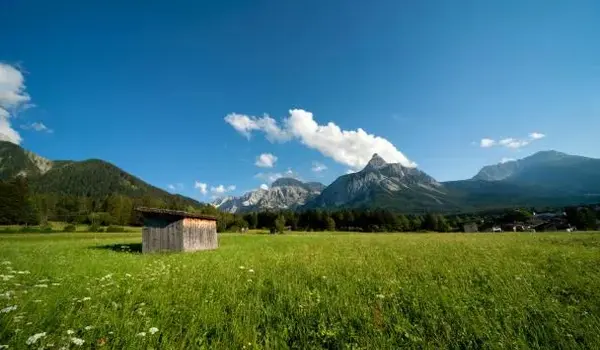 ola-travel-hotel-Gasthof Neuwirt