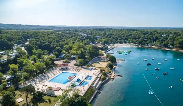ola-travel-hotel-Aminess Maravea Camping Resort